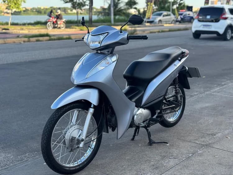 HONDA BIZ 2015