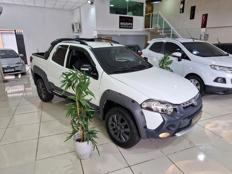 Fiat Strada Adv.1.8 16V Dualogic Flex CD 2016