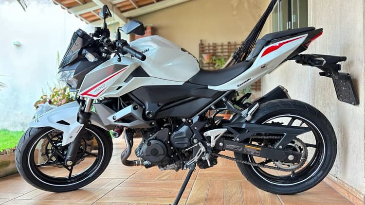 Kawasaki Z400