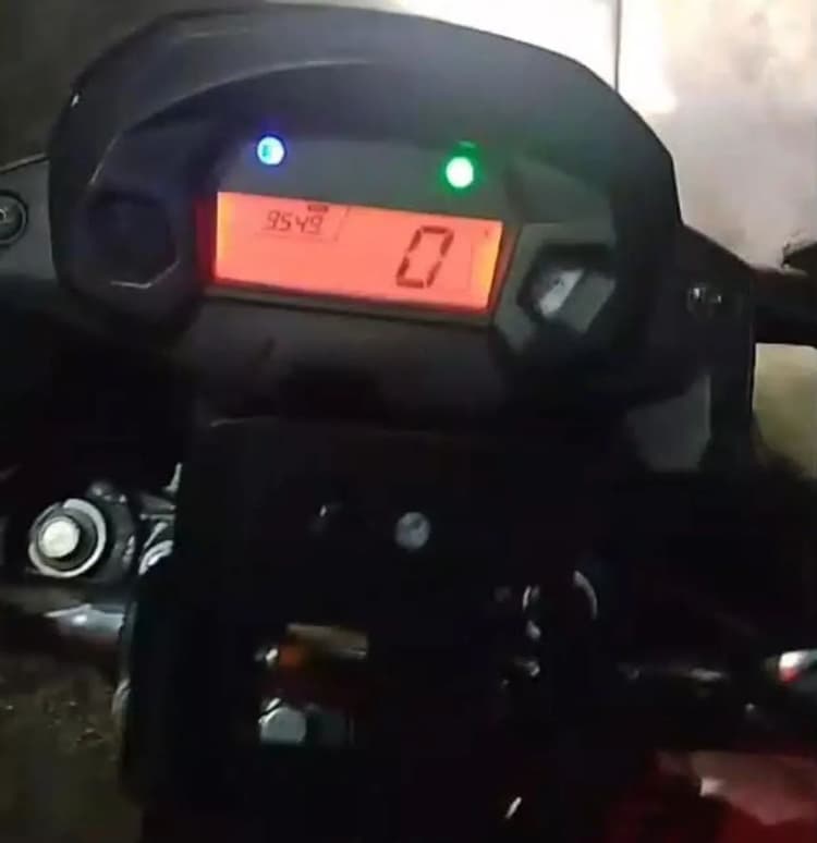 Vendo Titan 125