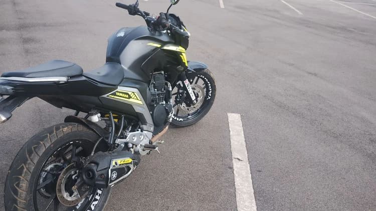 Fazer 250