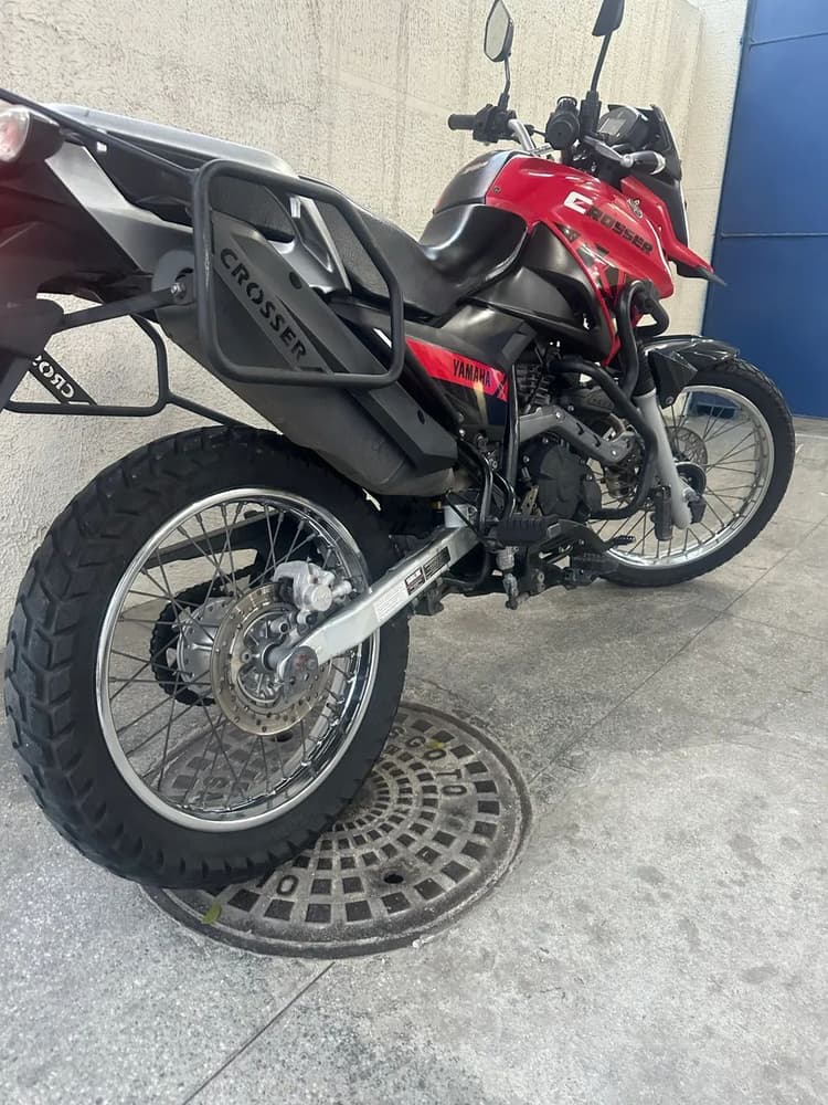 Crosser S 