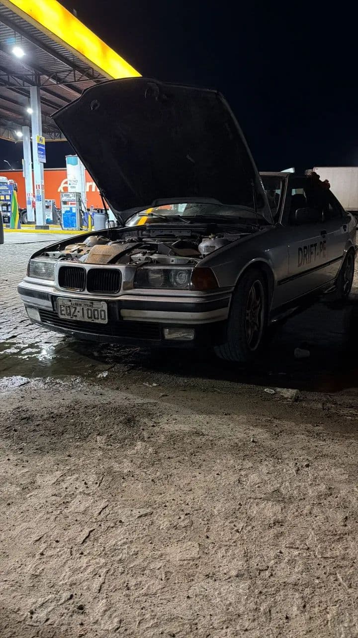 BMW 325I A 1994