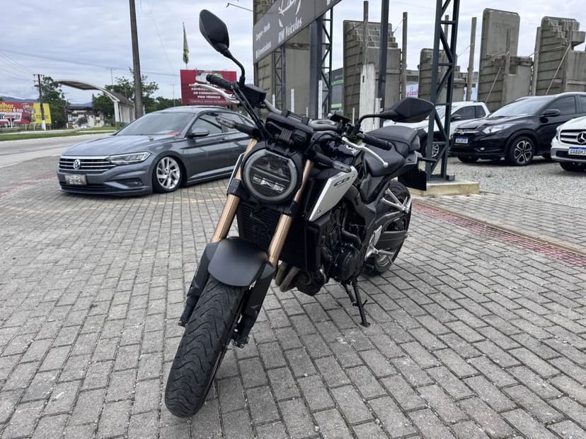 HONDA CB 650R