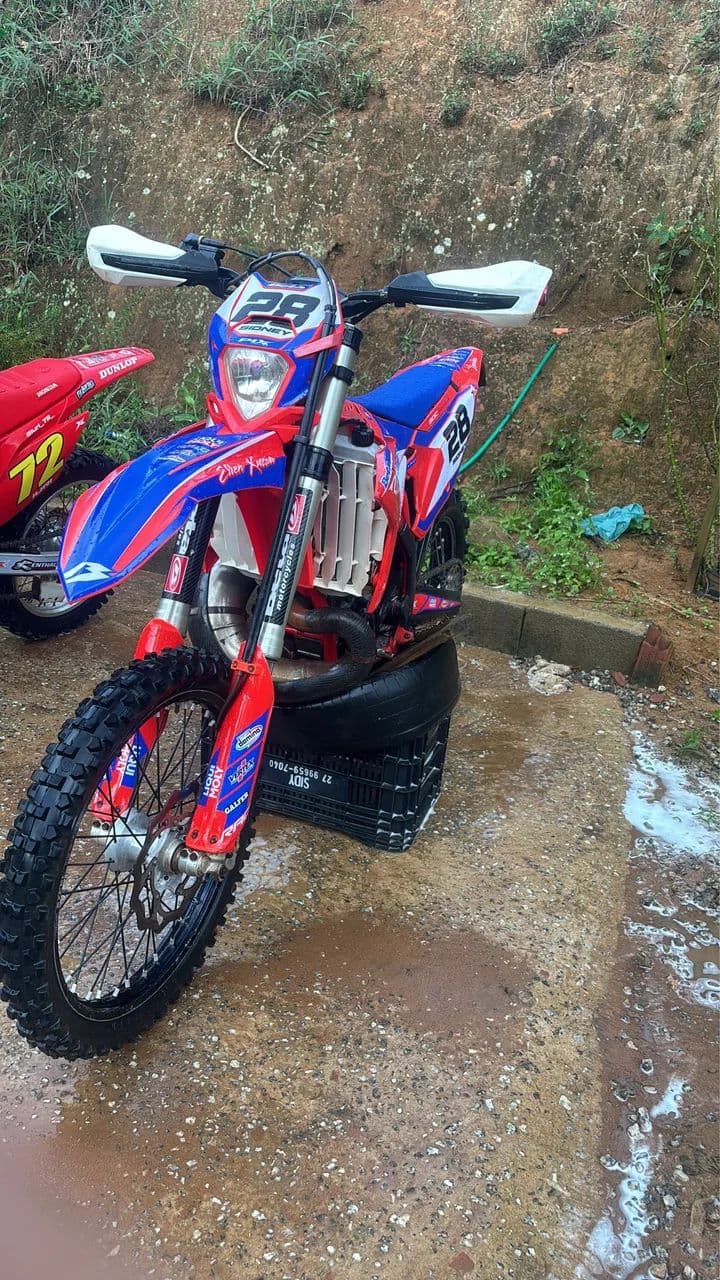 Beta 300RR ano 2022