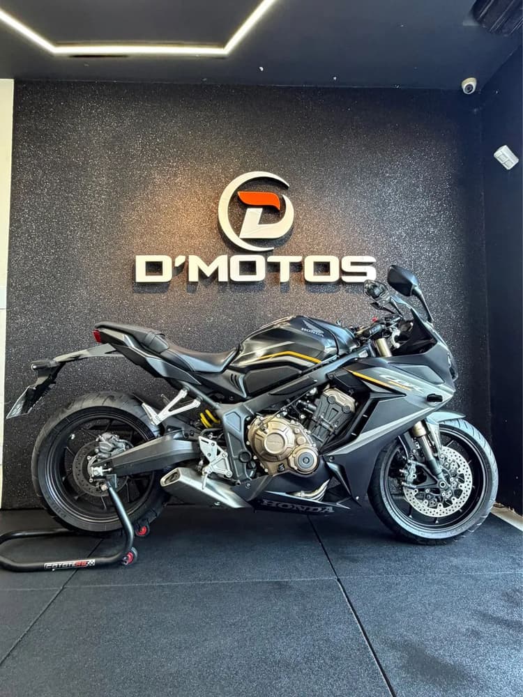 HONDA CBR 650R - 2023 - EXTRA!!