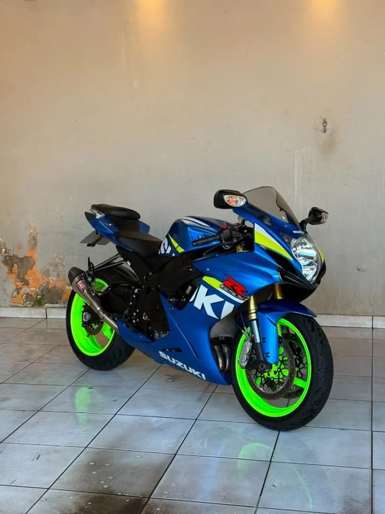 Suzuki Gsxr 750 Gp 