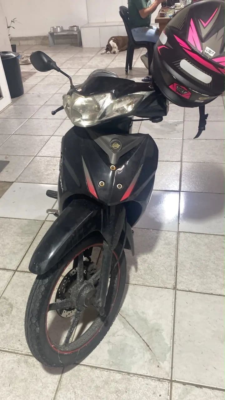 Vendo moto Dafra Zig+ 100cc
