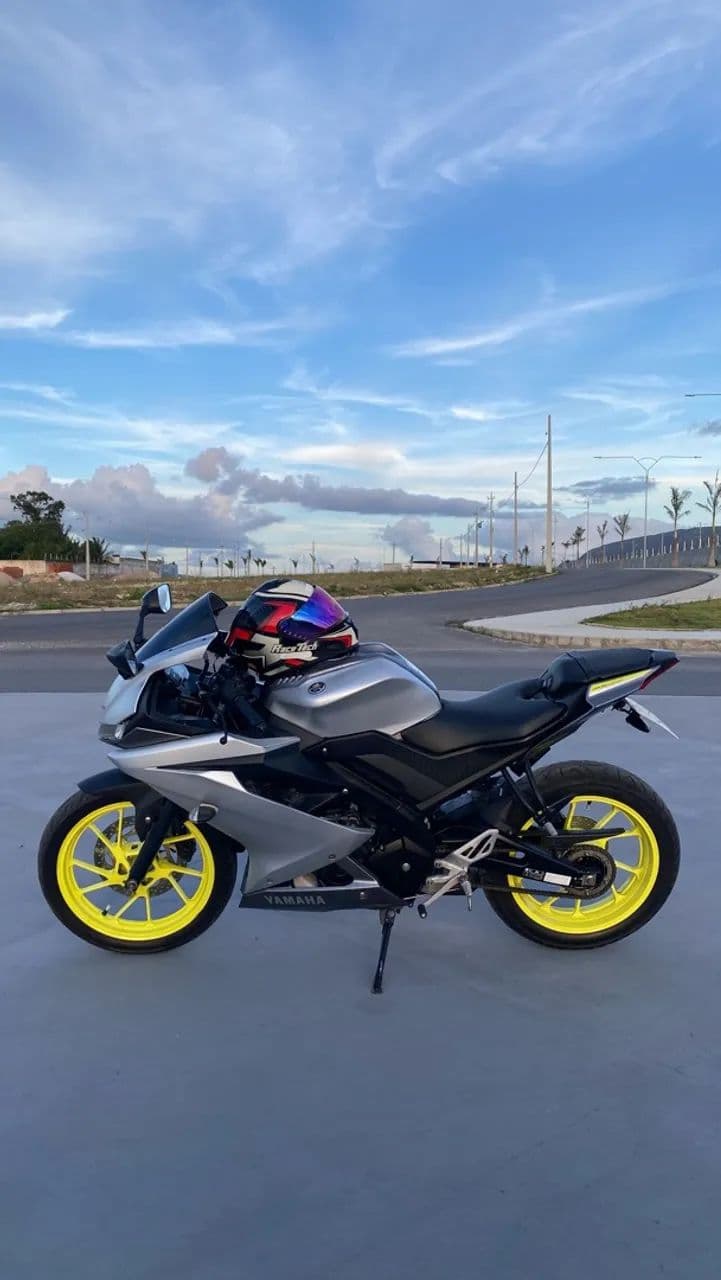 R15/YZF