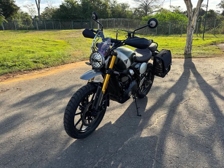 Triumph Scrambler 400X