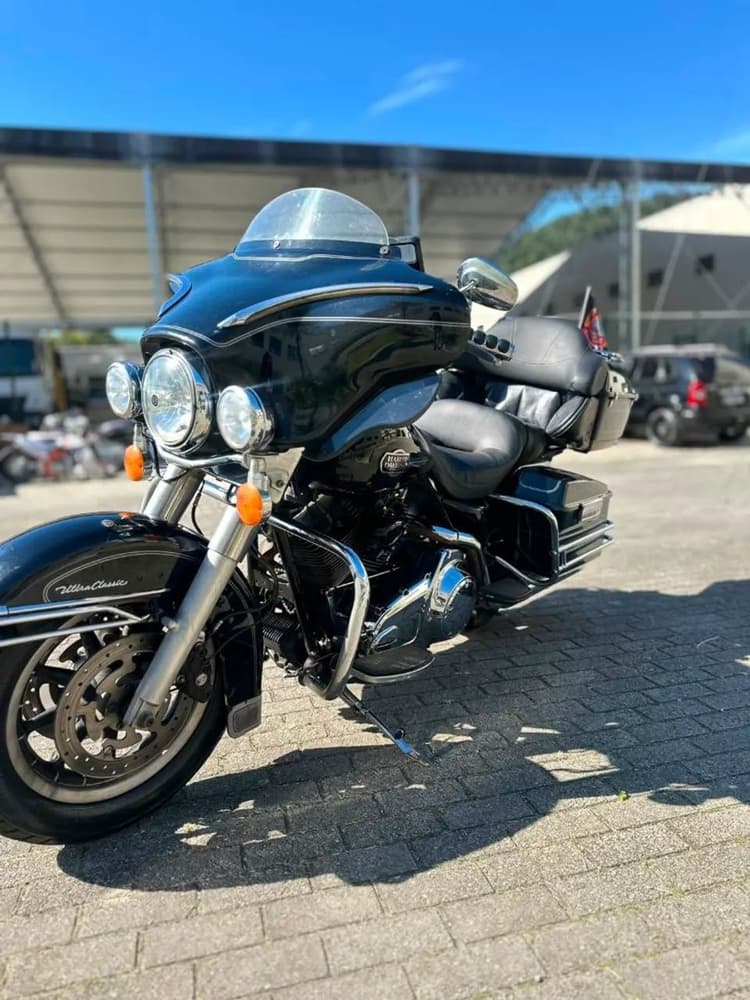 Harley Davidson touring 