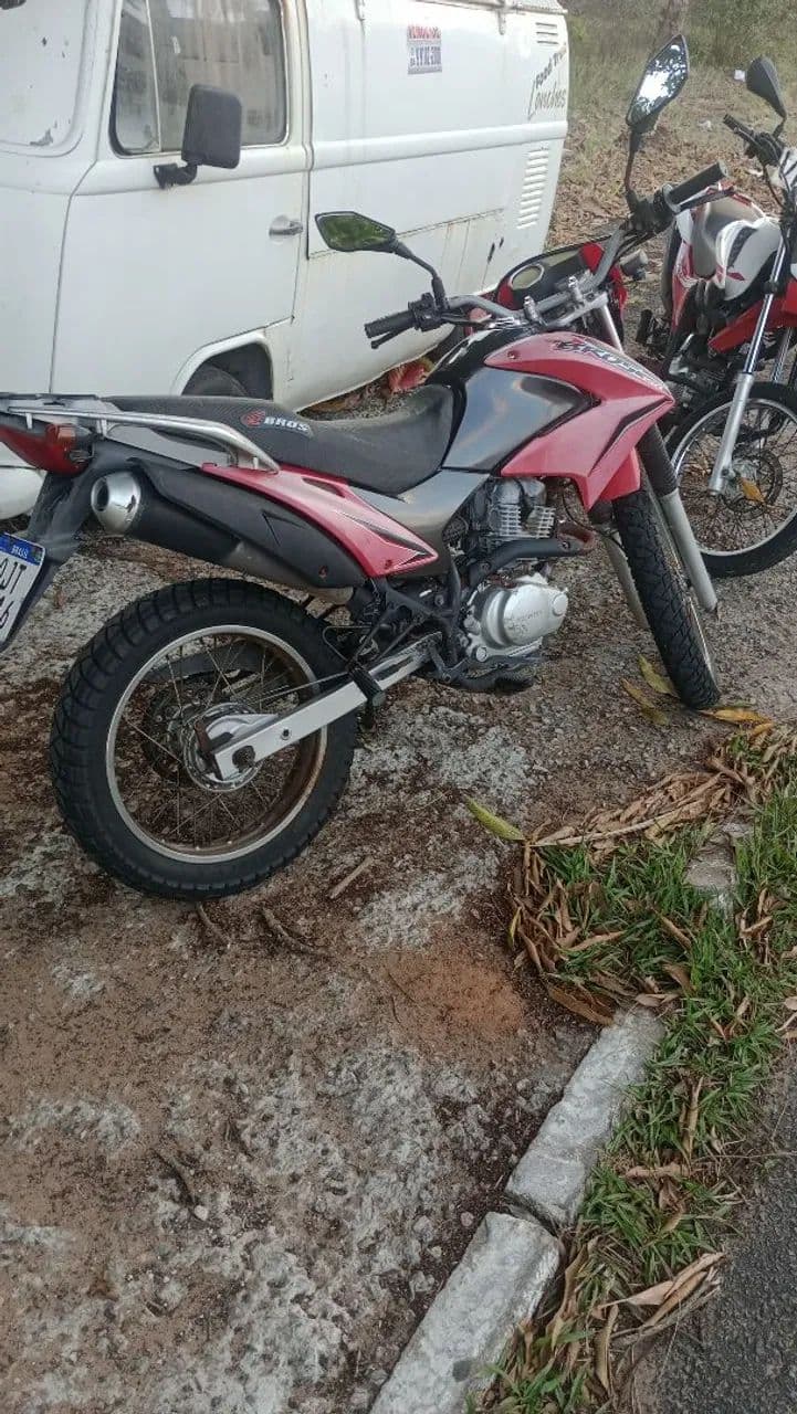 Moto boa de andar 