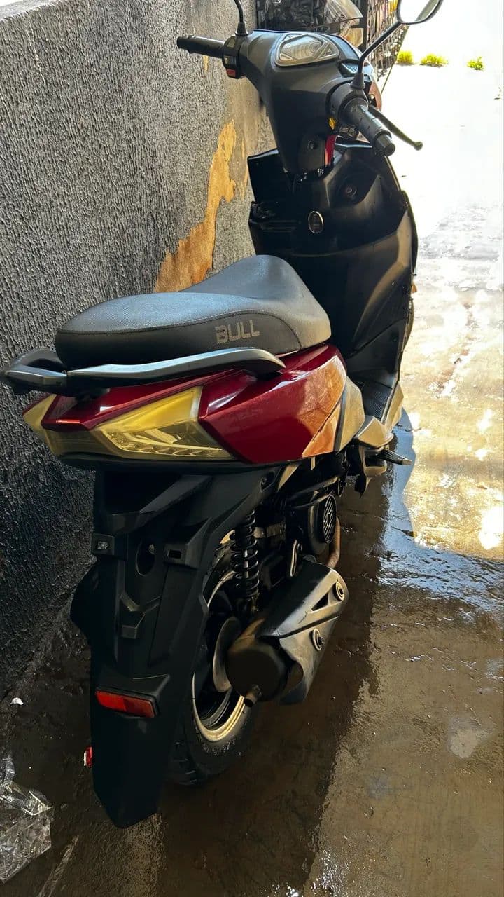 Moto cinquentinha