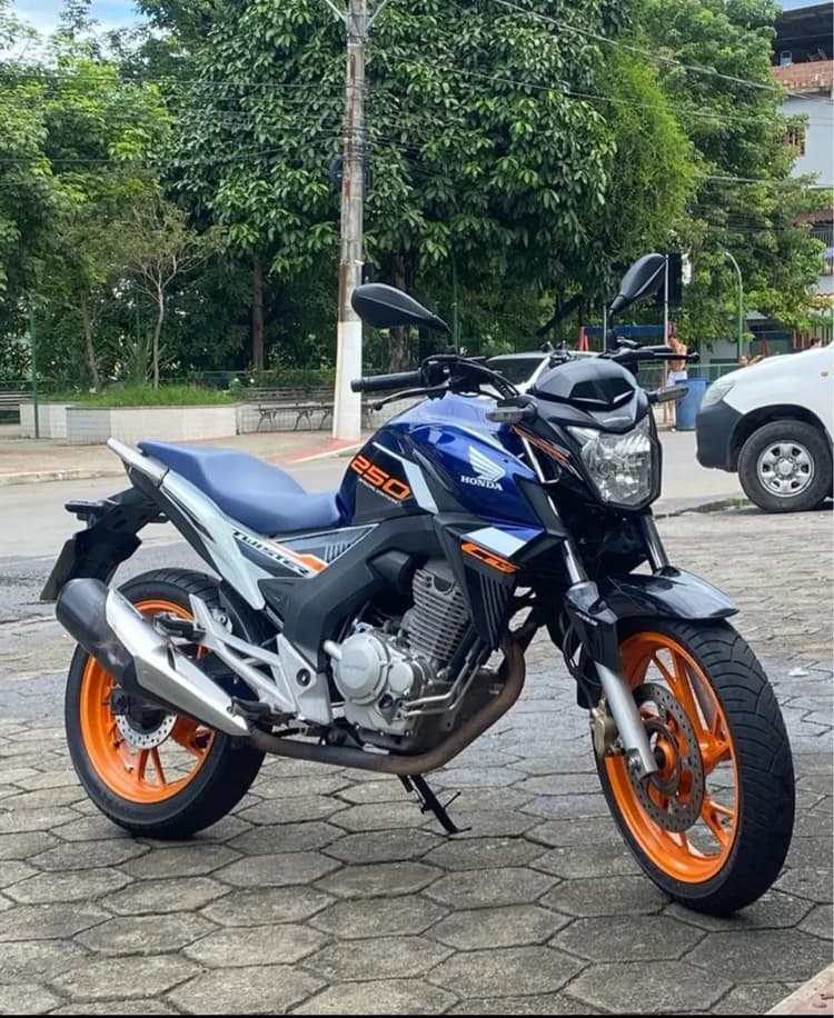 Cb Twister 250
