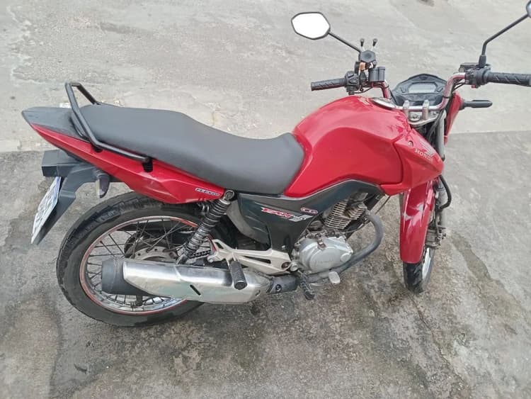 Vende-se cg fan 150 2014