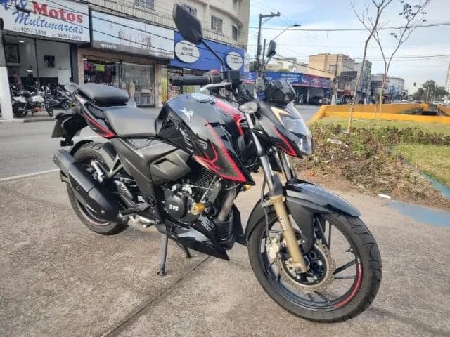 DAFRA APACHE RTR 200 
