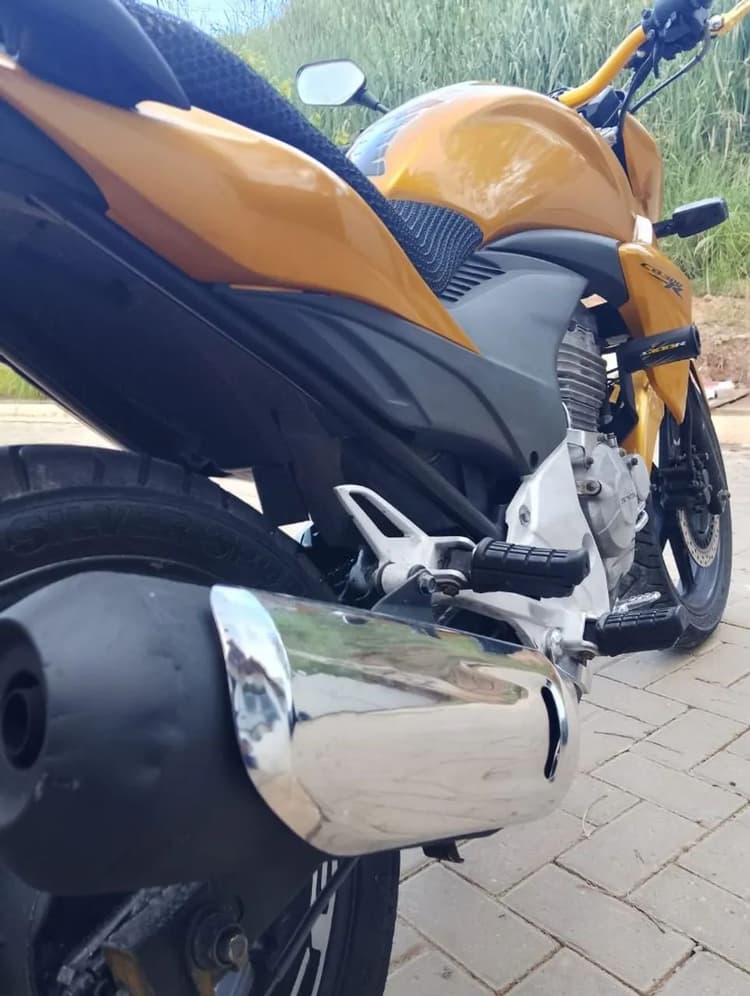 HONDA CB 300 