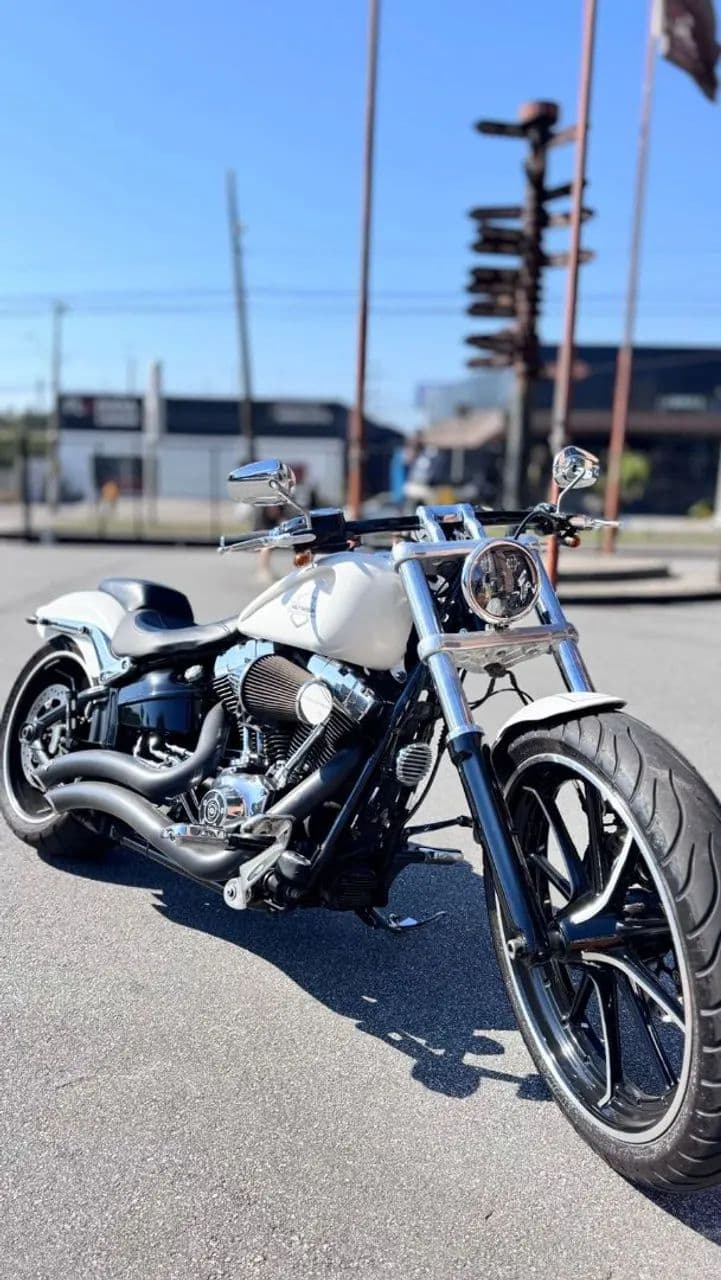 Harley Davidson 2016 linda, customizada