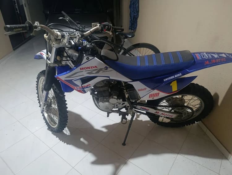 CRF 230 100%revisada