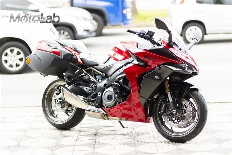 SUZUKI GSX-S 1000GT ABS