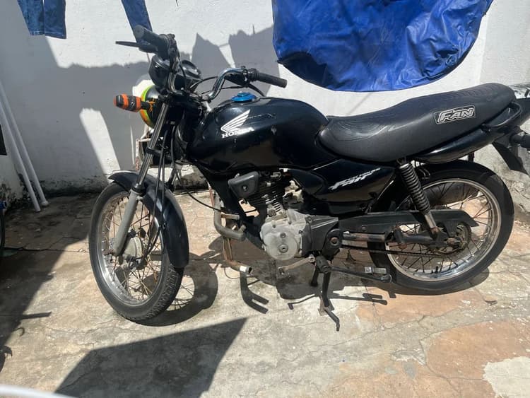 Moto a venda 