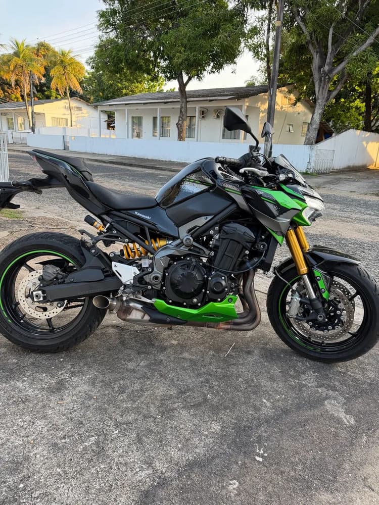Kawasaki Z900 R Edition