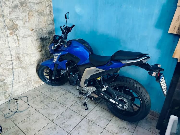 Fz25 2022 