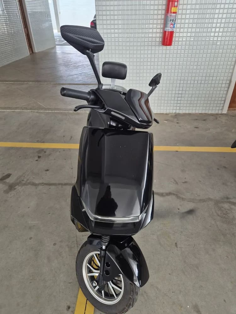 scooter elétrica 