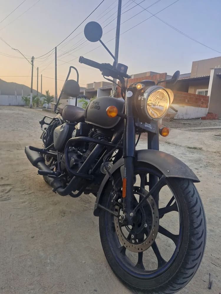 Classic 350 Royal Enfield - ZERADA
