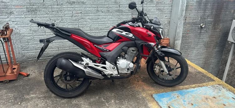 CB TWISTER 