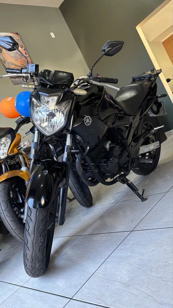 FAZER 250 2014 