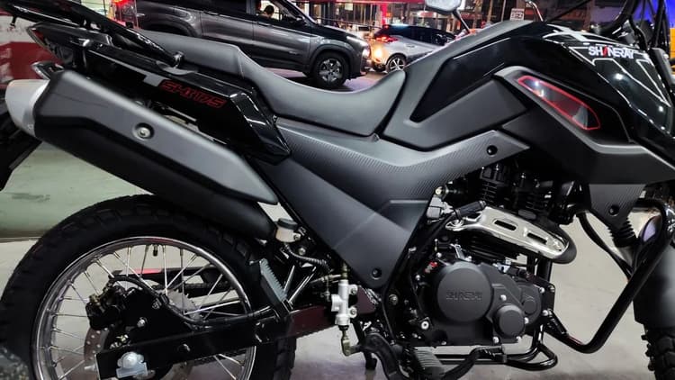 Moto zerada.