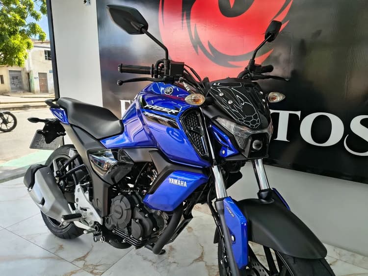 FZ15 2024 - ZERADA 138 KM