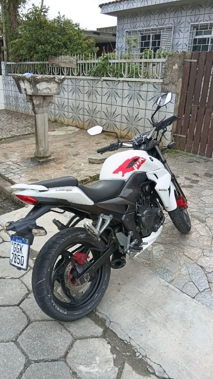 DAFRA NEXT 250 / SYM NAKED 