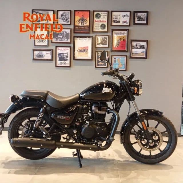 METEOR FIREBALL BLACK 