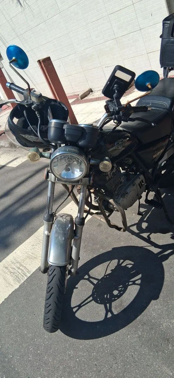 Intruder 125 2015