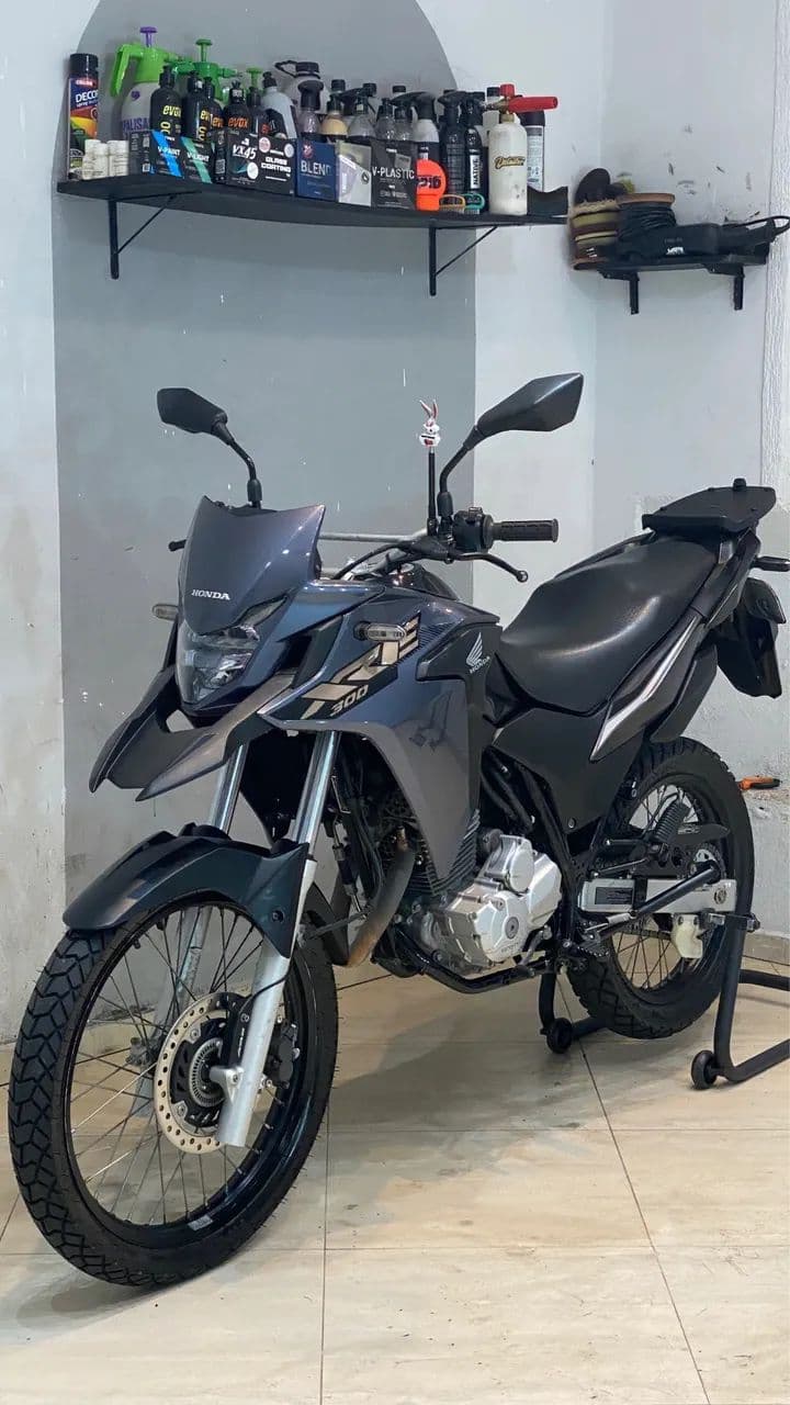 Xre 300 cinza 2020