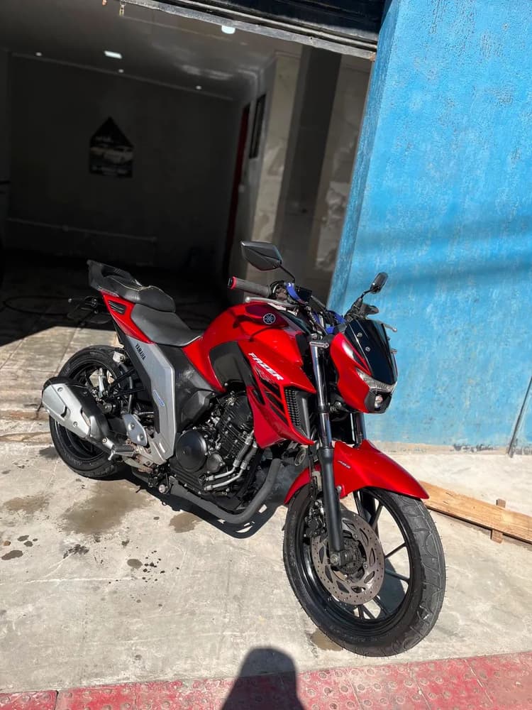 FZ25 2023