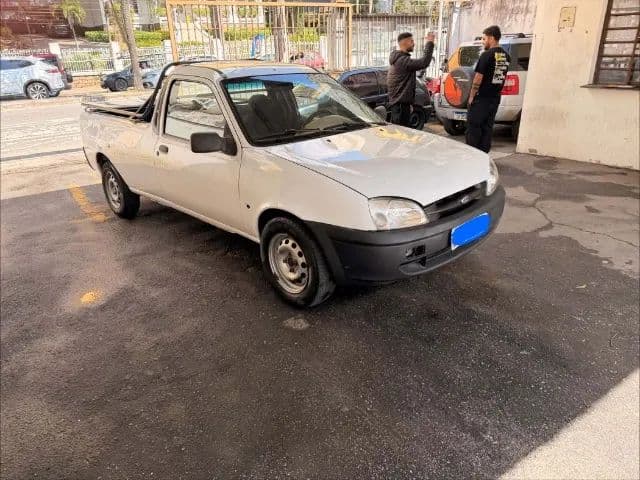 Ford Courier 1.6 L/ 1.6 Flex 2012