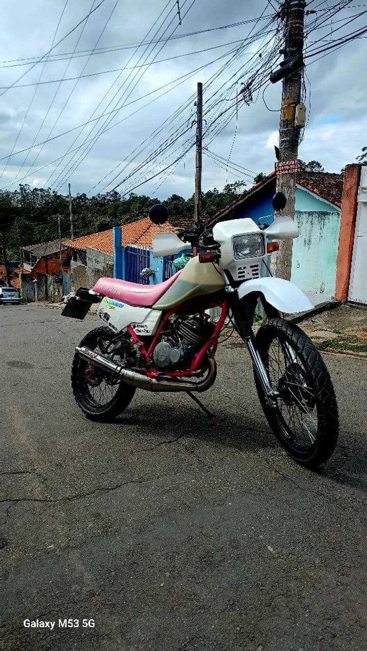 Dt 180 - 1987