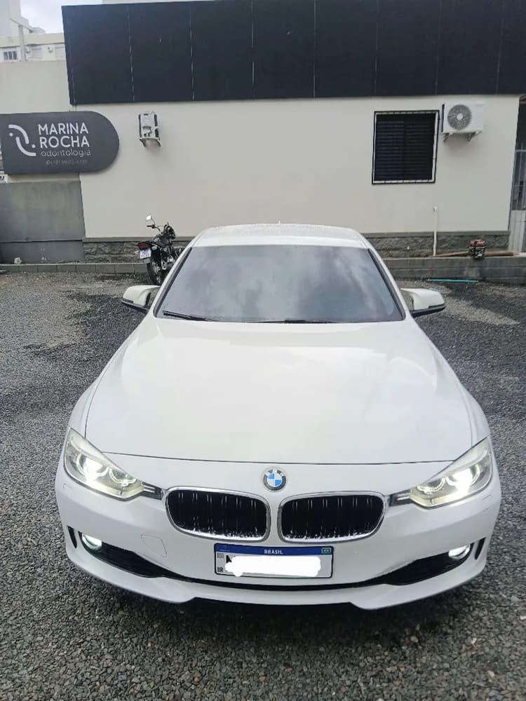 BMW 320I A 2.0 Turbo/activeflex 16V 184cv 4P 2013