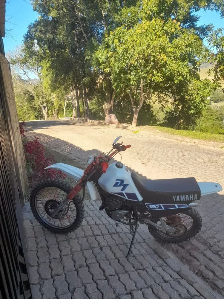 Dt 180 