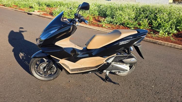 PCX DLX 160