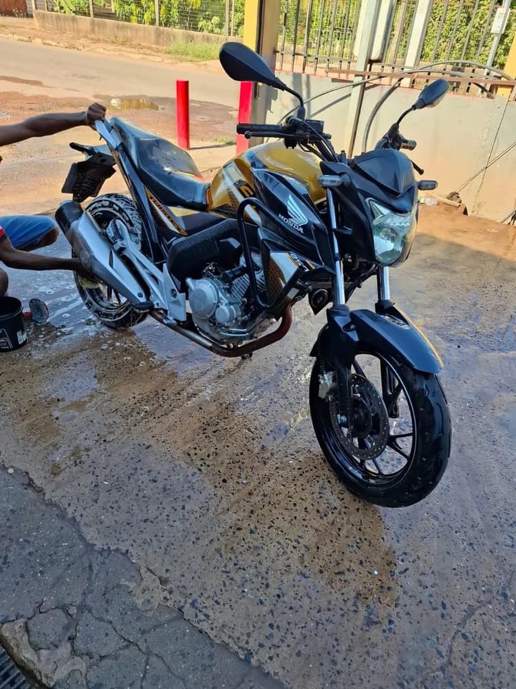 CB TWISTER 250 