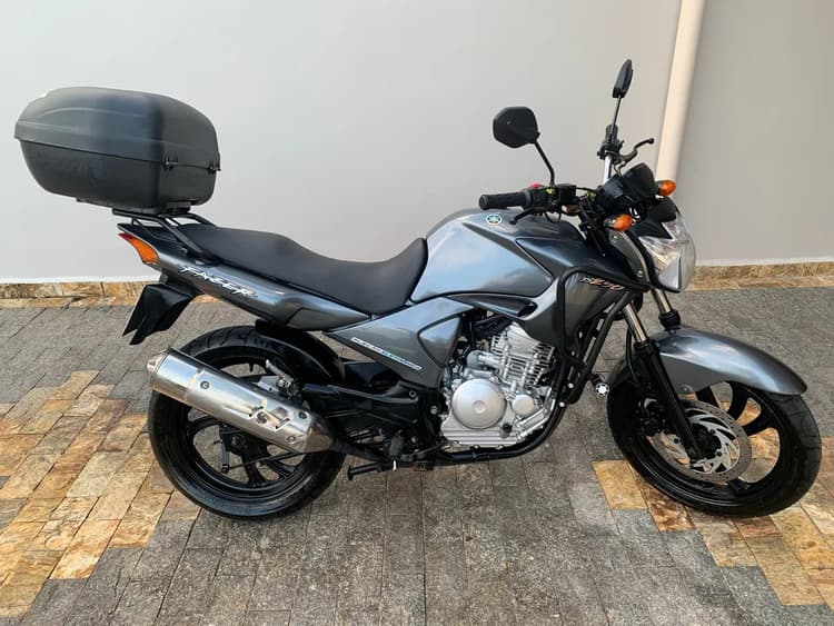 Fazer 250 