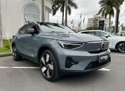 Volvo C40 Recharge Pure Eletric (elétrico) 2022