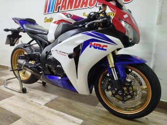 HONDA CBR 1000 RR FIRE BLADE