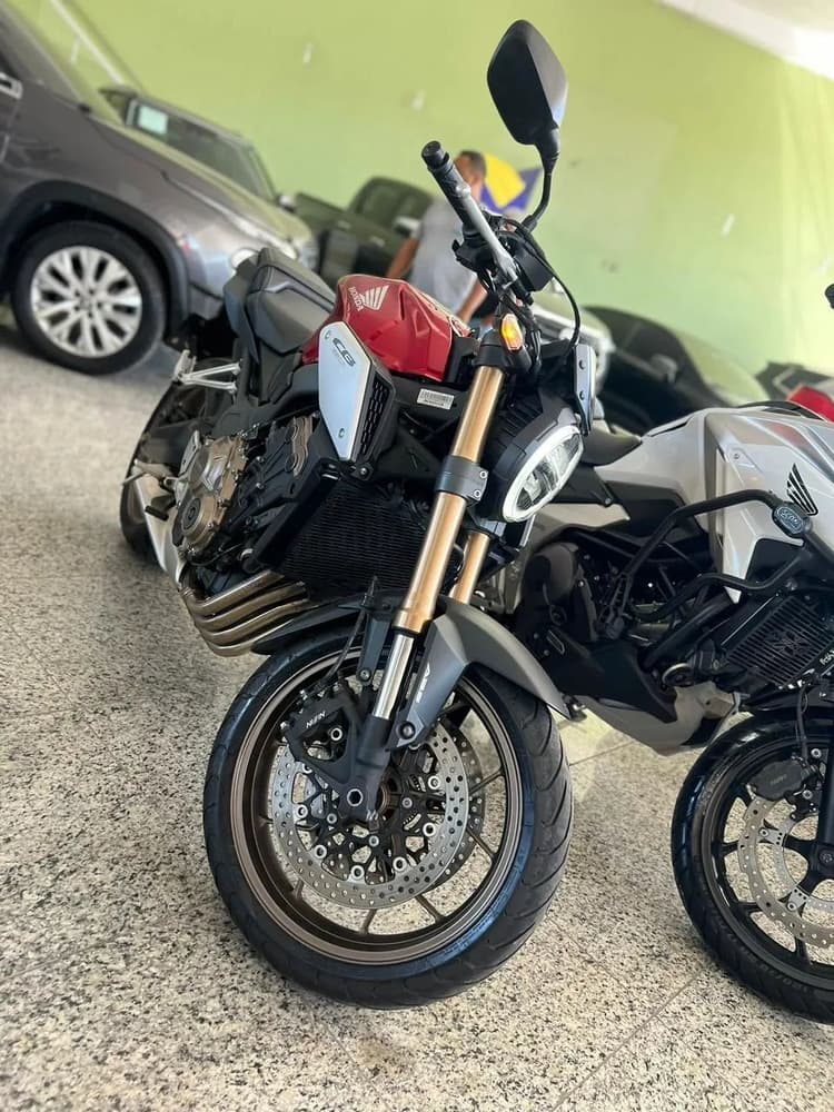 CB 650R