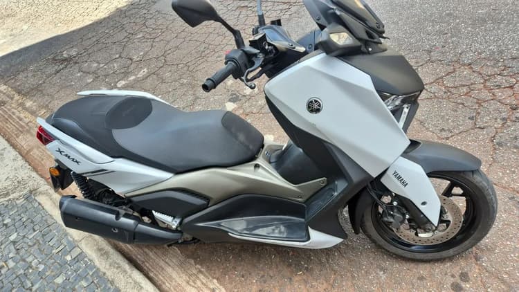 Xmax 250