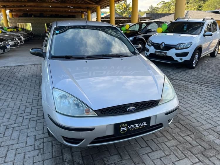Ford Focus 1.6 S/se/se Plus Flex 8v/16v 5P 2009